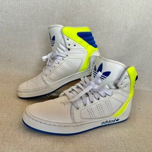 Adidas Adi High EXT Basketball Sneakers Size M7.5/W 9 White/Blue/Neon